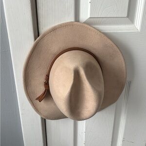 Stylish Beige Wide-Brim Cowboy Hat